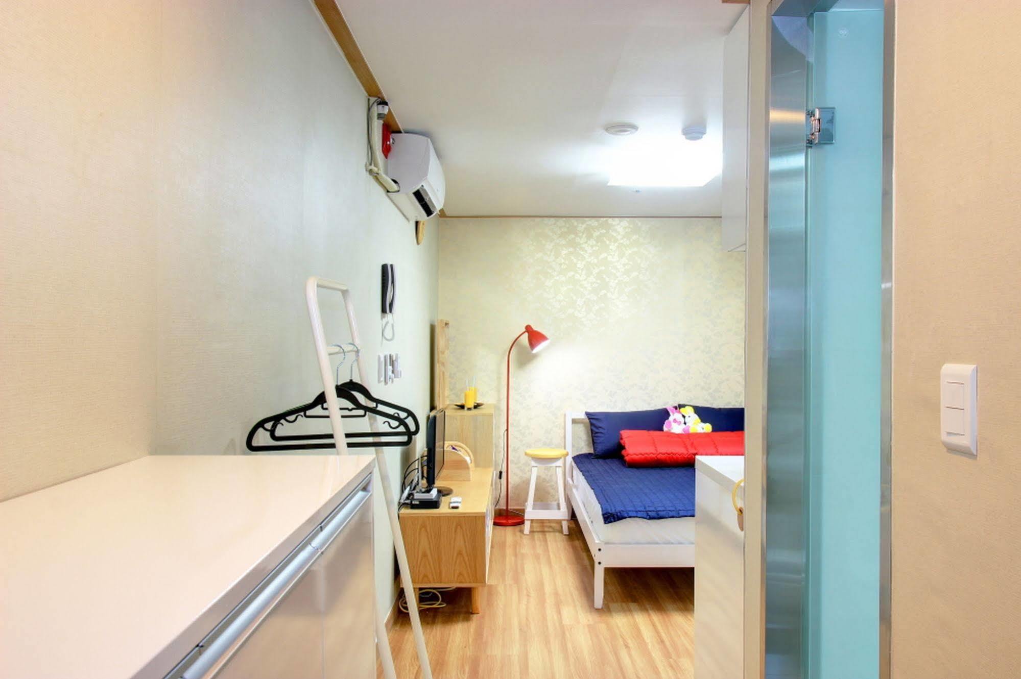 Hostel Kw Gangnam Seoul Exterior photo